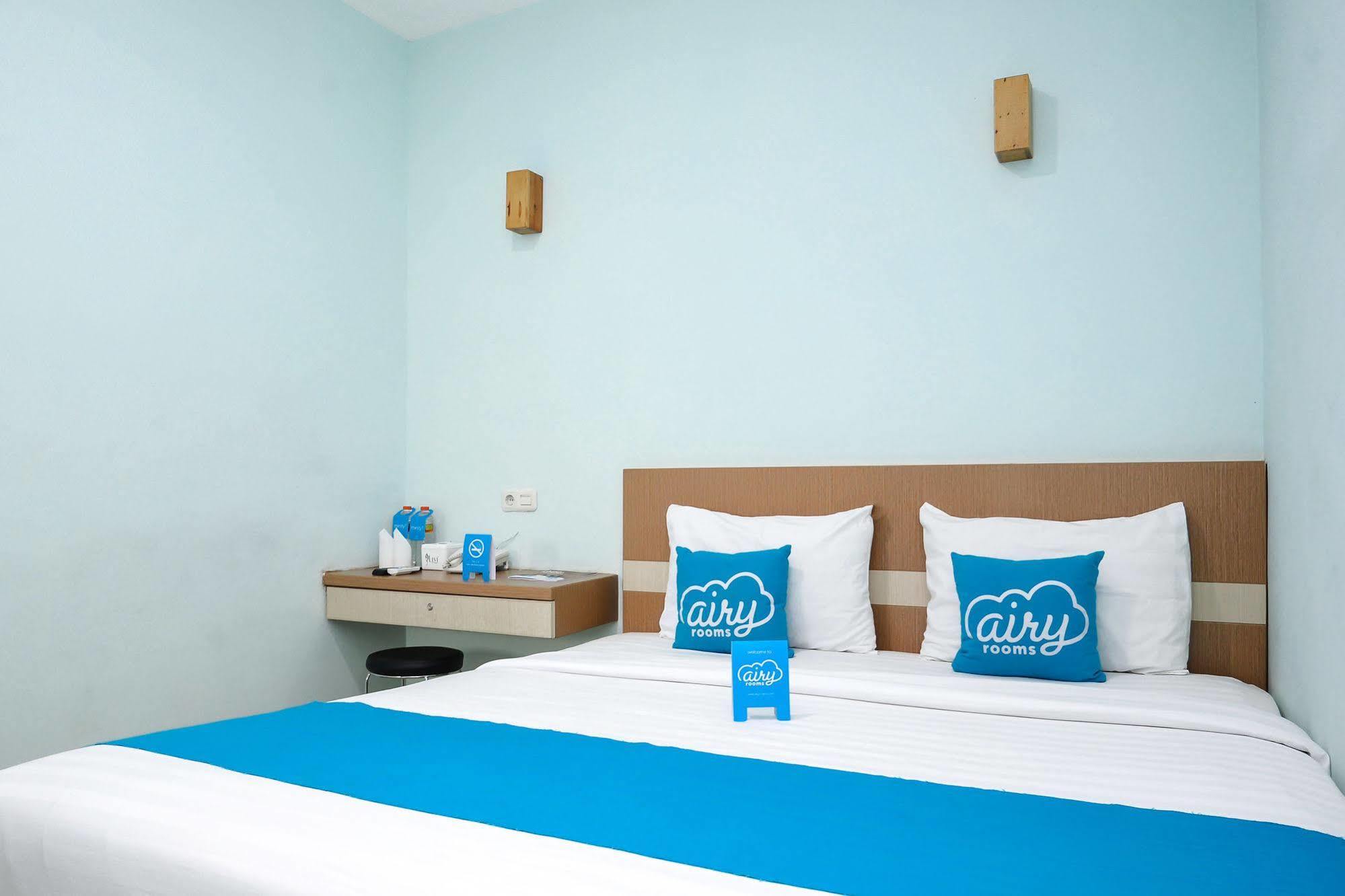 Amaliun Hotel Medan Exterior foto